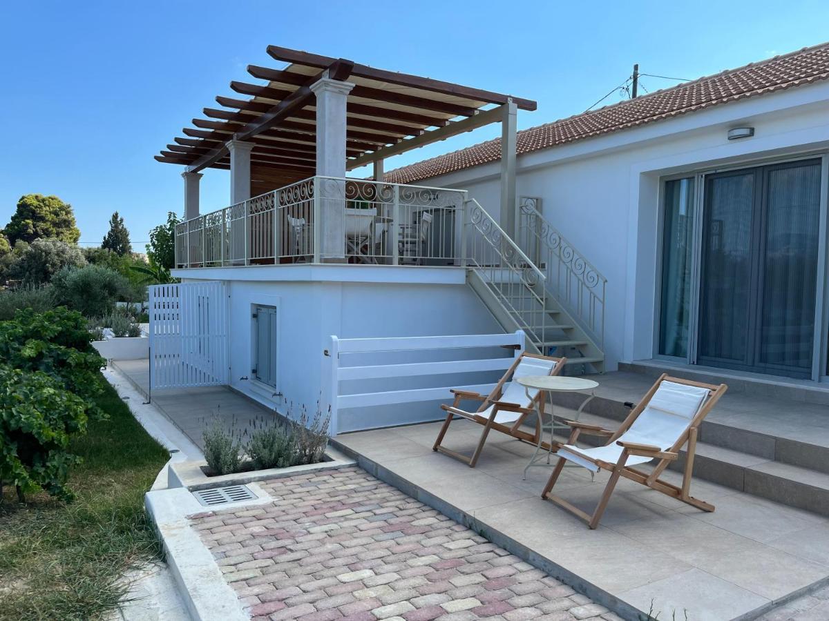 Apollonides Seafront Villa1 Aoede Lixouri Eksteriør billede