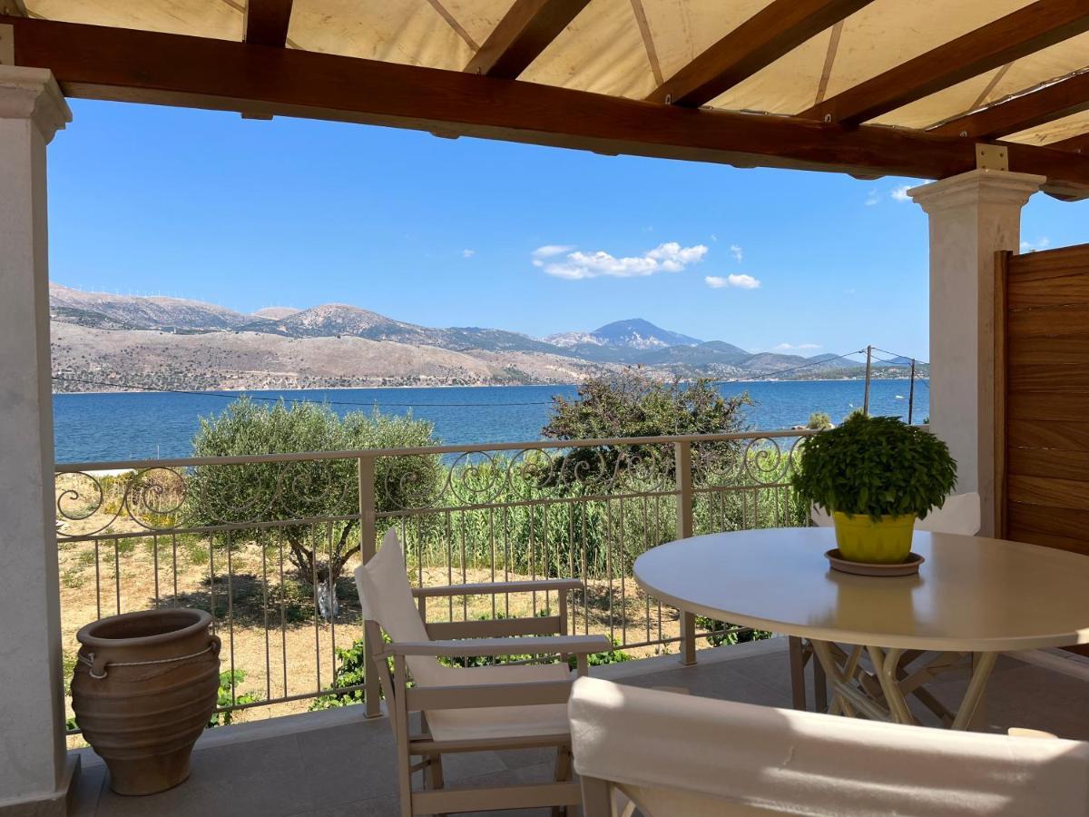 Apollonides Seafront Villa1 Aoede Lixouri Eksteriør billede